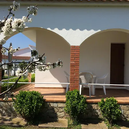 Montserrat 1, Terrace & Pool בית נופש סנט מרטי ד'אמפורייס